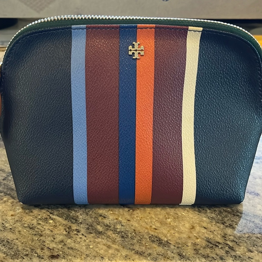 Tory Burch Kerrington Striped Trio - Picture 8 of 14